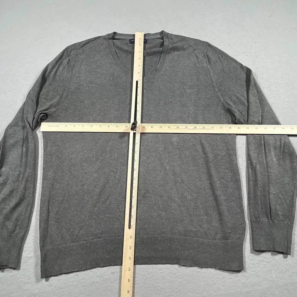 Banana Republic‎ Sweater Men's L Luxury Blend Cashmere Silk Long Sleeve V Neck